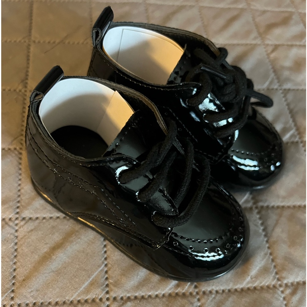 New Infant Boys Walking Shoes Size 2